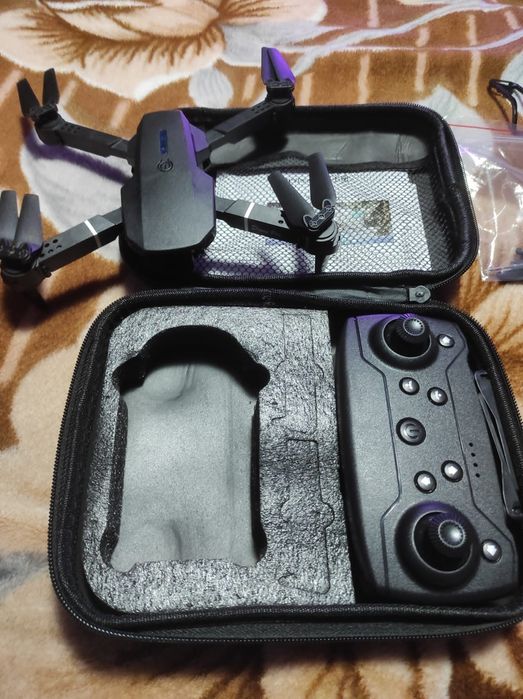 Drona cu camera video