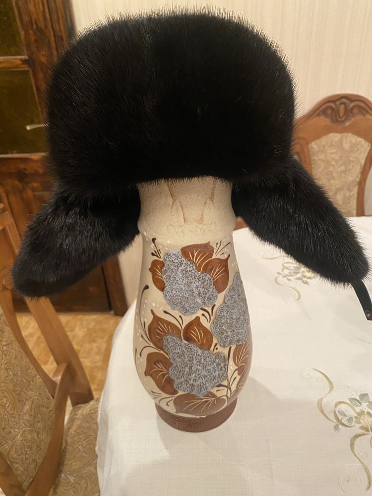 Продам ушанку детскую от 8 до 11 лет