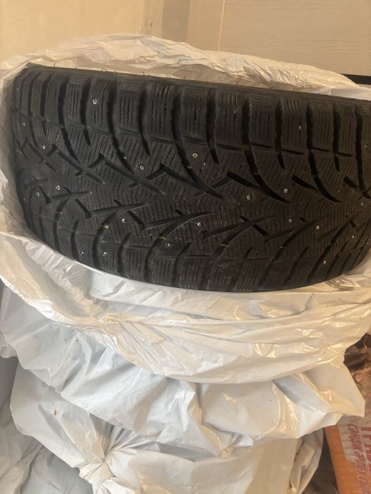 Шины зимние Тоё, 245/45/R17