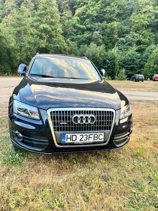 Aidi Q5 2L dizal 177 kai