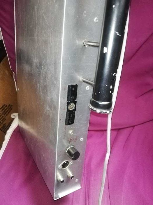 Vand radio,tuner,aparat de radio construit hand made