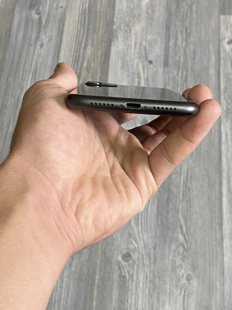 Iphone 11 128gb bez imei