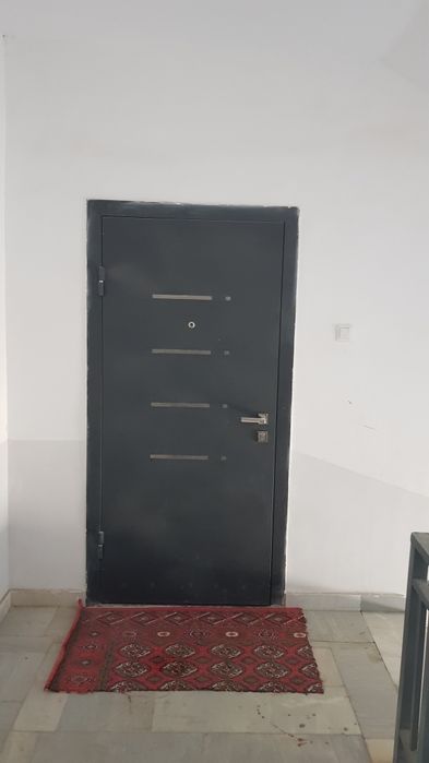Xiva yo'lida yangi qurilgan Domda 3 Xonali 72kv xonadon sotiladi.