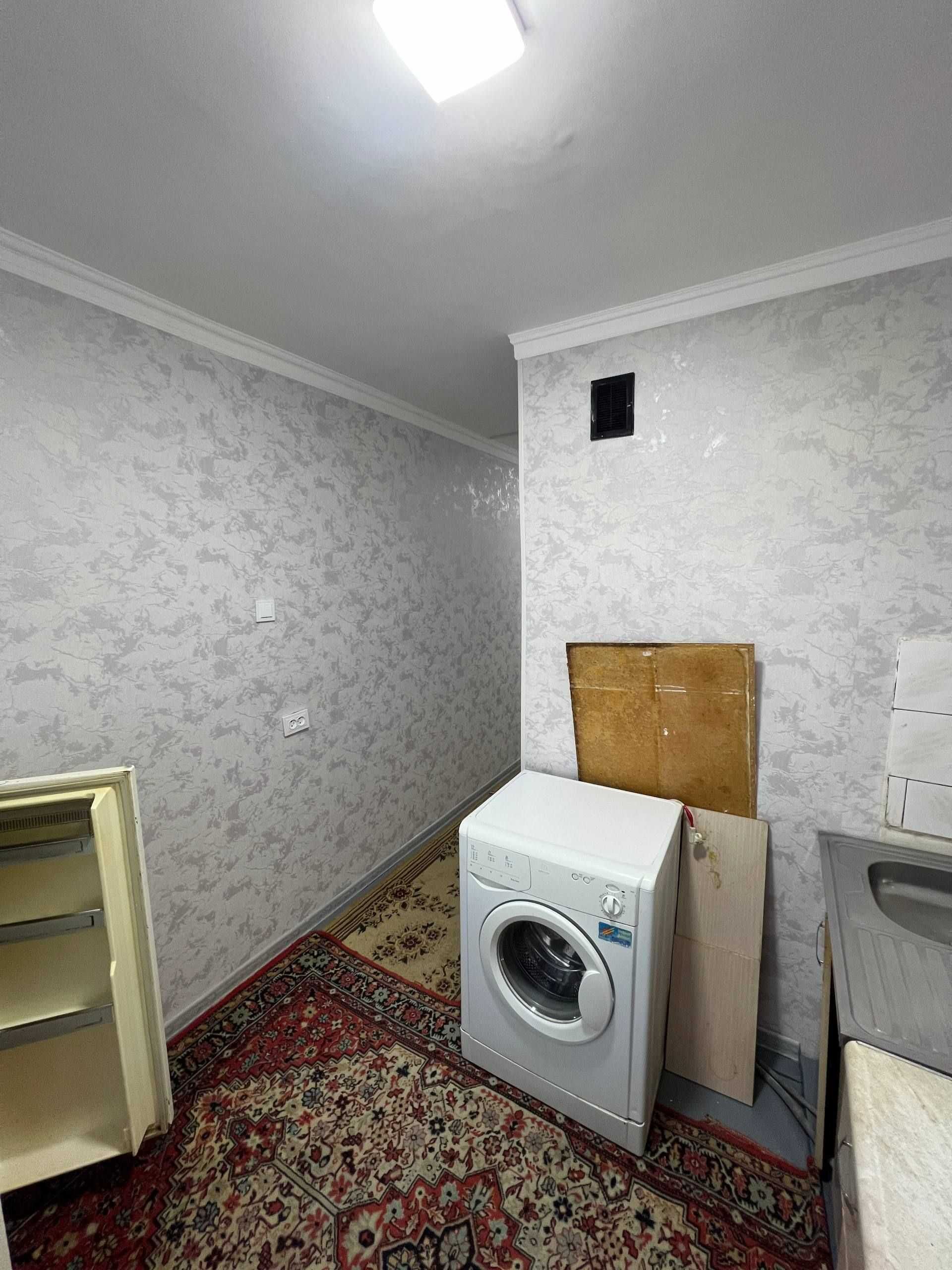 Срочно продаётся 1 комнатная квартира, Чирчик, 8 м/район