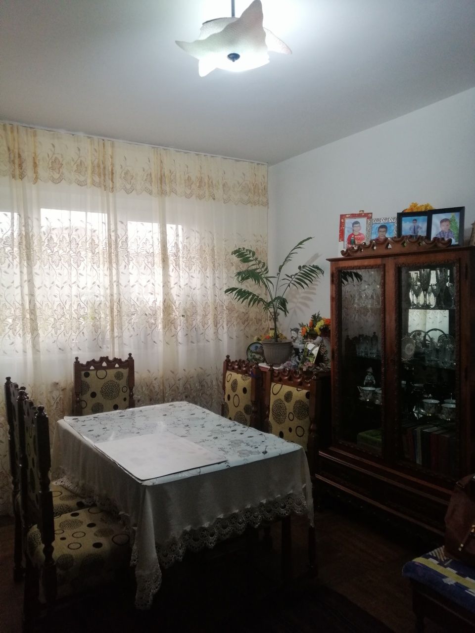 Vand apartament 2 camere-zona Rds