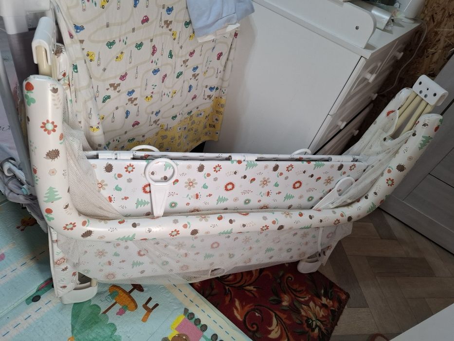 Манеж, ходунки, шезлонг, пакет вещей