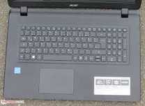 Laptop Acer ES1 Quad Core
