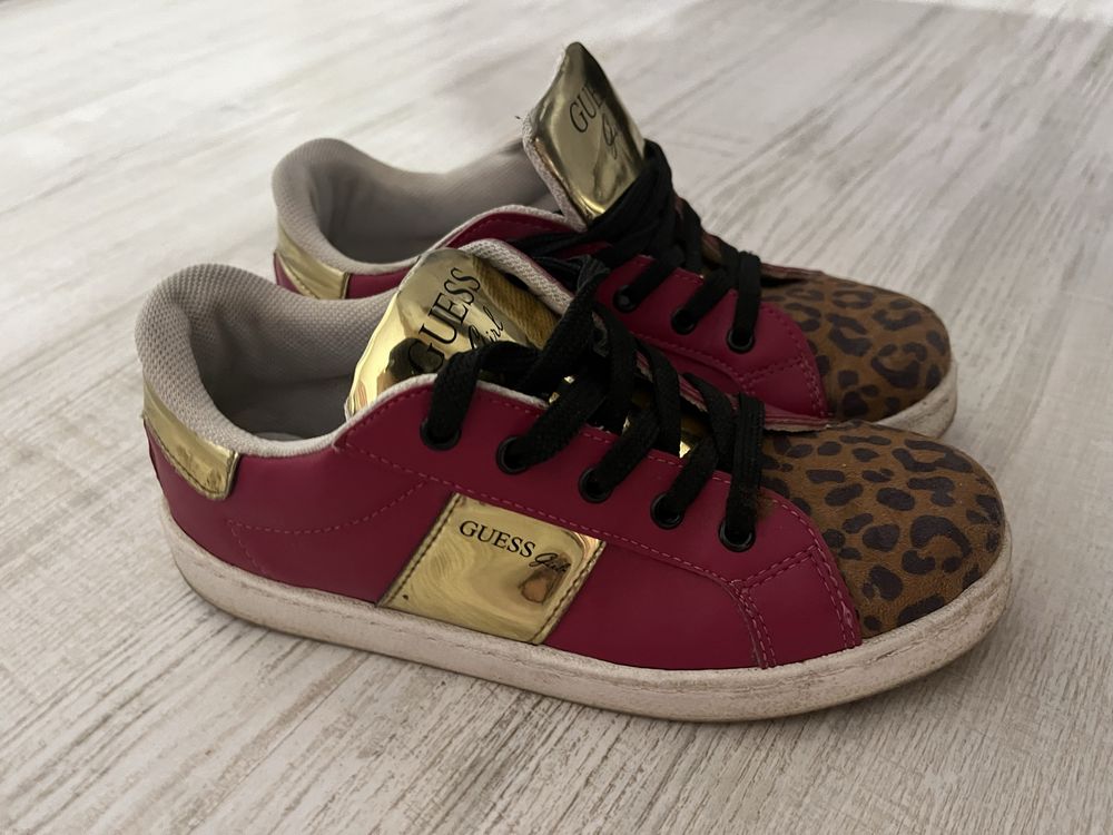 Guess кецове 35 номер