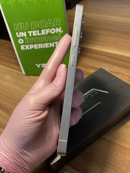 Samsung Galaxy S25 Ultra Duos / Garanție 24 luni / 256 Gb / Ca nou