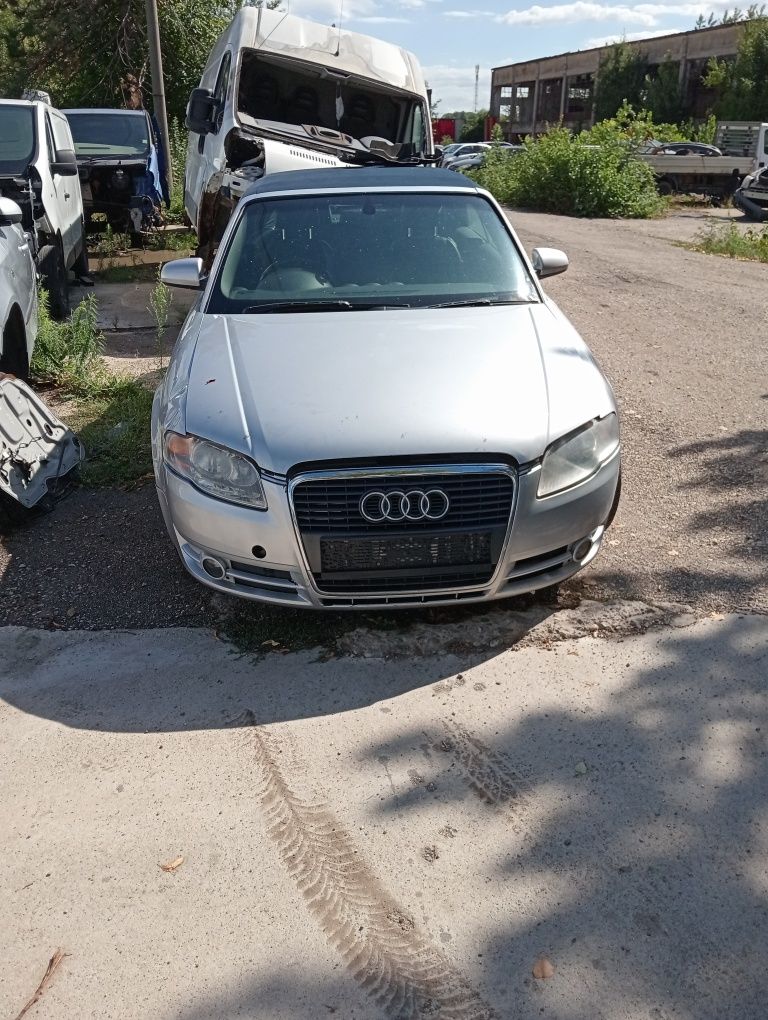 Dezmembrez Audi A4 B7 cabrio 2.0tdi