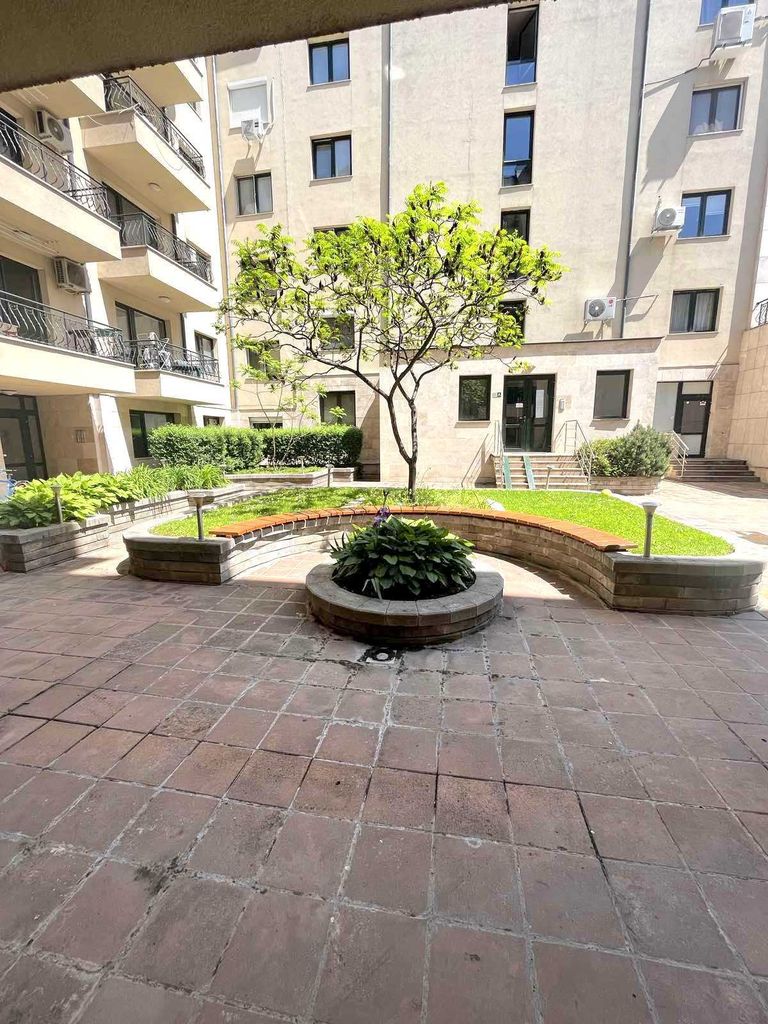 Продава се Тристаен апартамент в София, Овча купел - 86 кв.м за 6 €/кв.м - Снимка #11