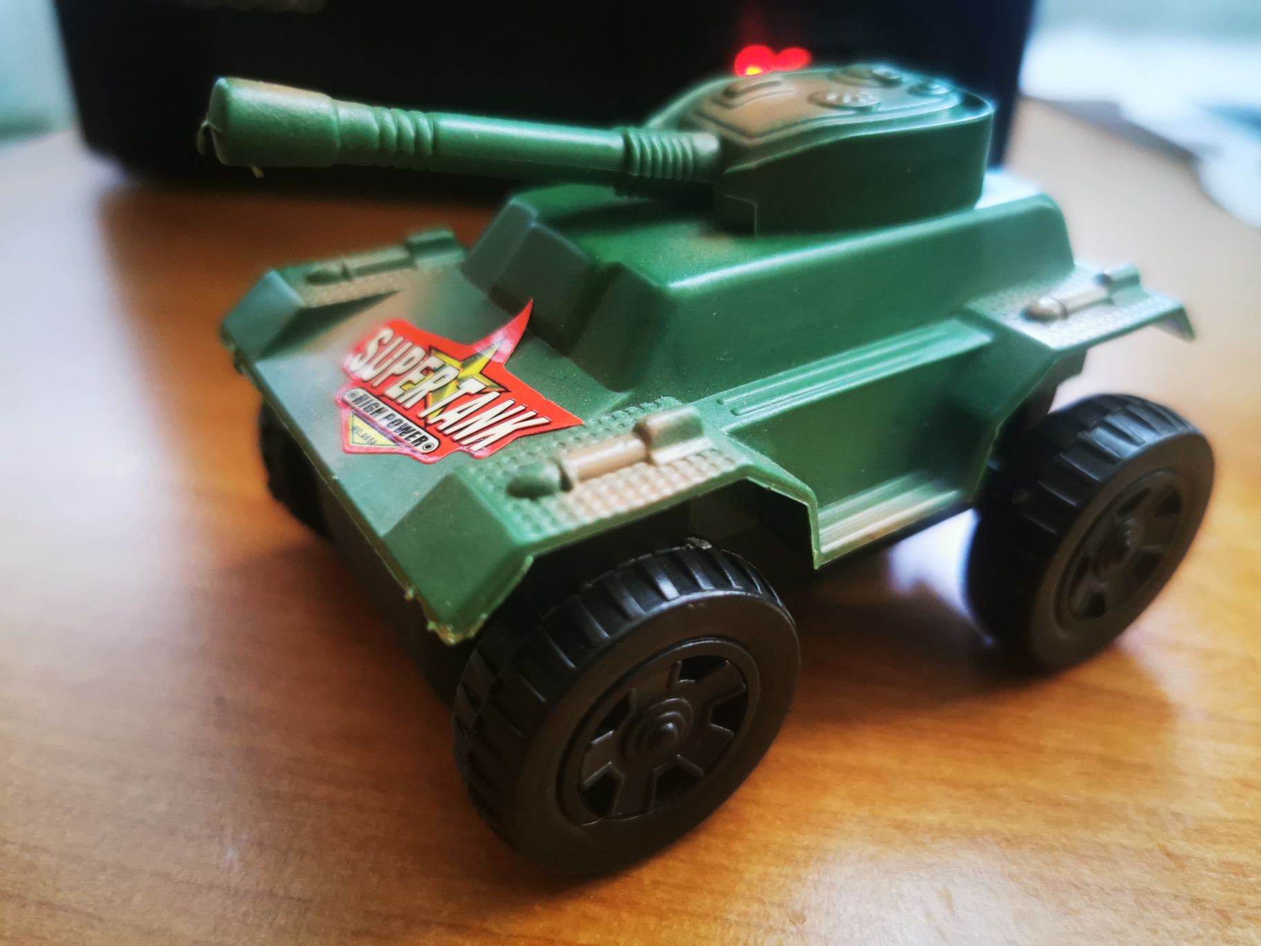 Tank de colectie / Tank militar jucarie