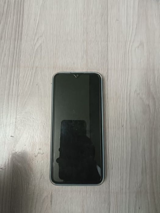 vivo Y35 продам за 30 тыщ