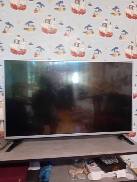 Телевизор LG 43LF5400