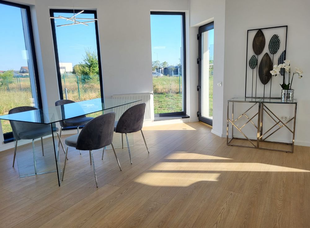 Propietar vand casa noua mobilata utilata la cheie cartier Eden Forest