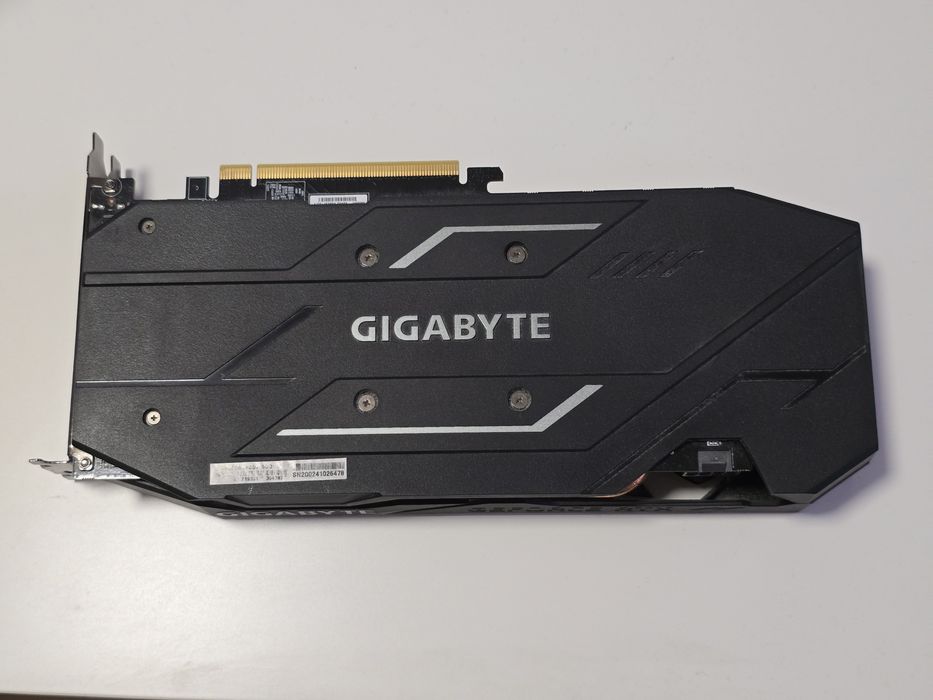 Vand placa video RTX 2060 GDRR6 sau posibil build cu ea