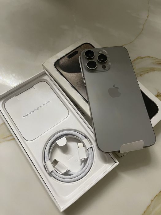 СРОЧНО продаю iPhone 15 Pro Max — 512 GB