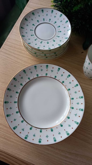 Сервиз за кафе от костен порцелан