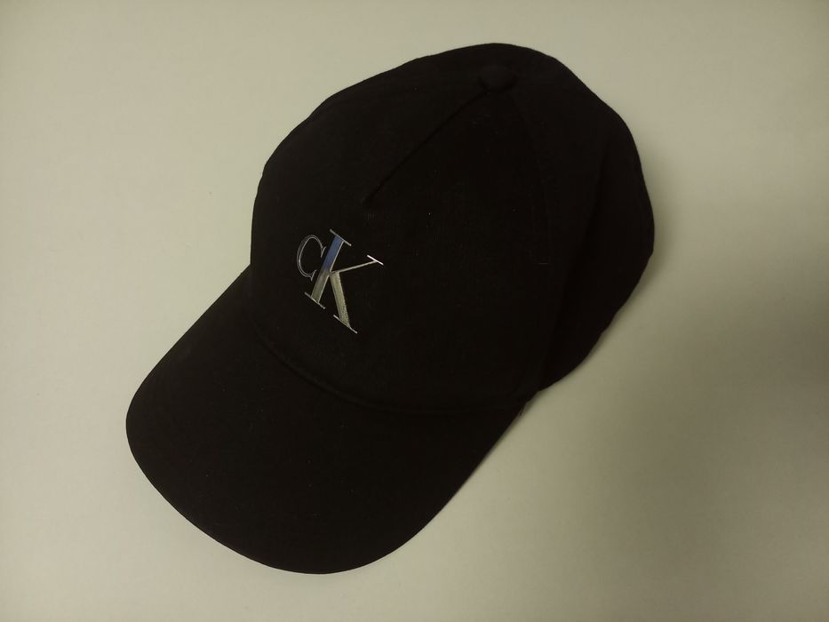 Бейсболка Calvin Clein