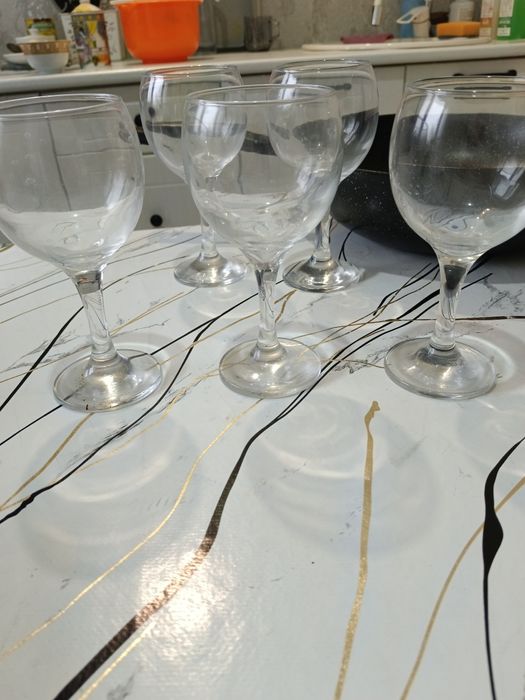 Фужеры 5шт в хорошем состоянии