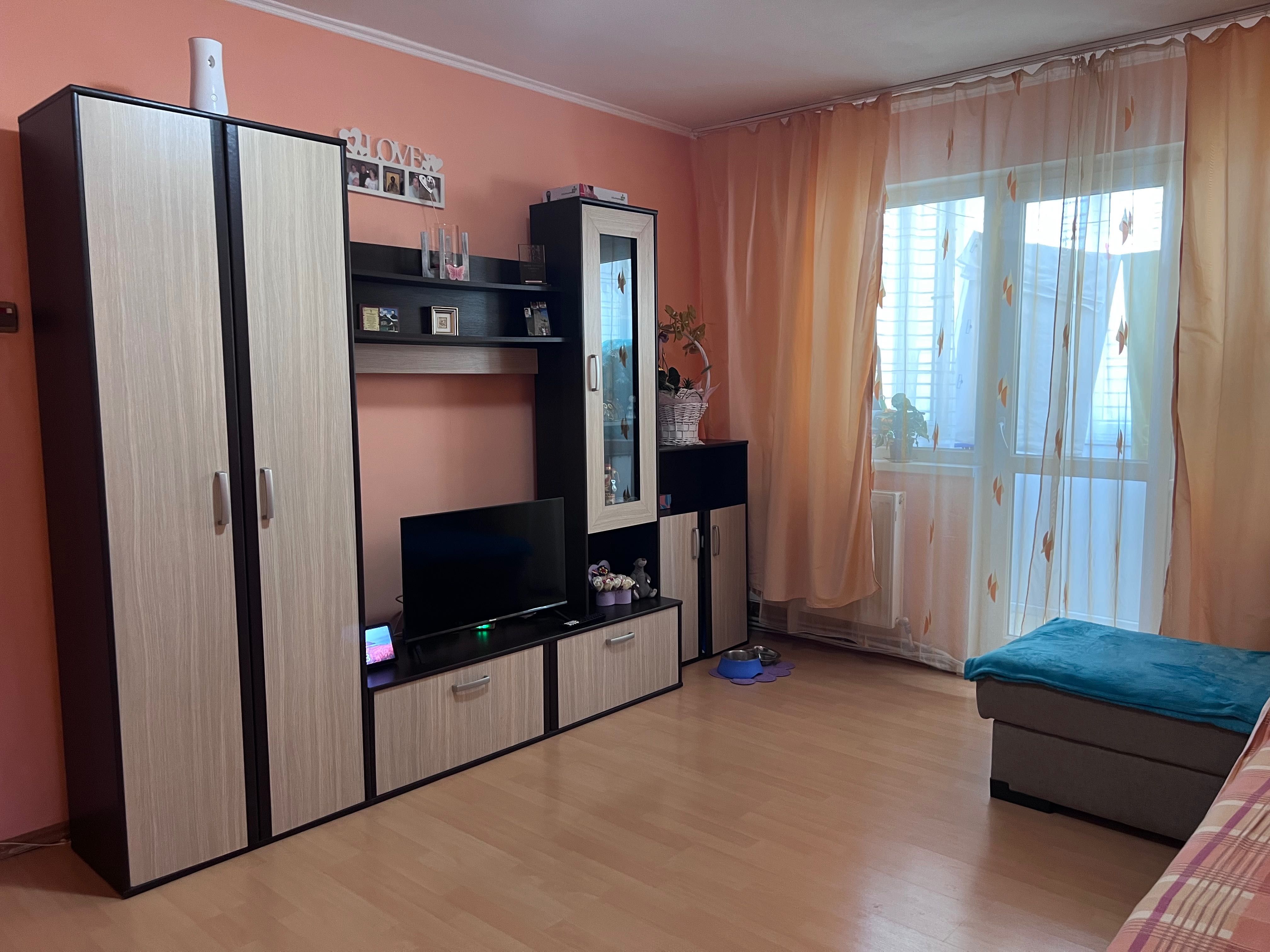 Apartament 3 camere,Hunedoara