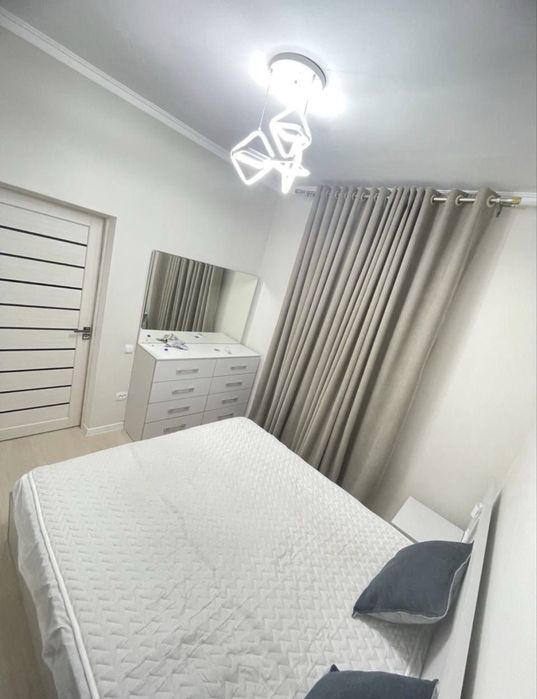 Сдается 1 ком Дубовый. 2 минуты от Метро Чкалов. Дустлик