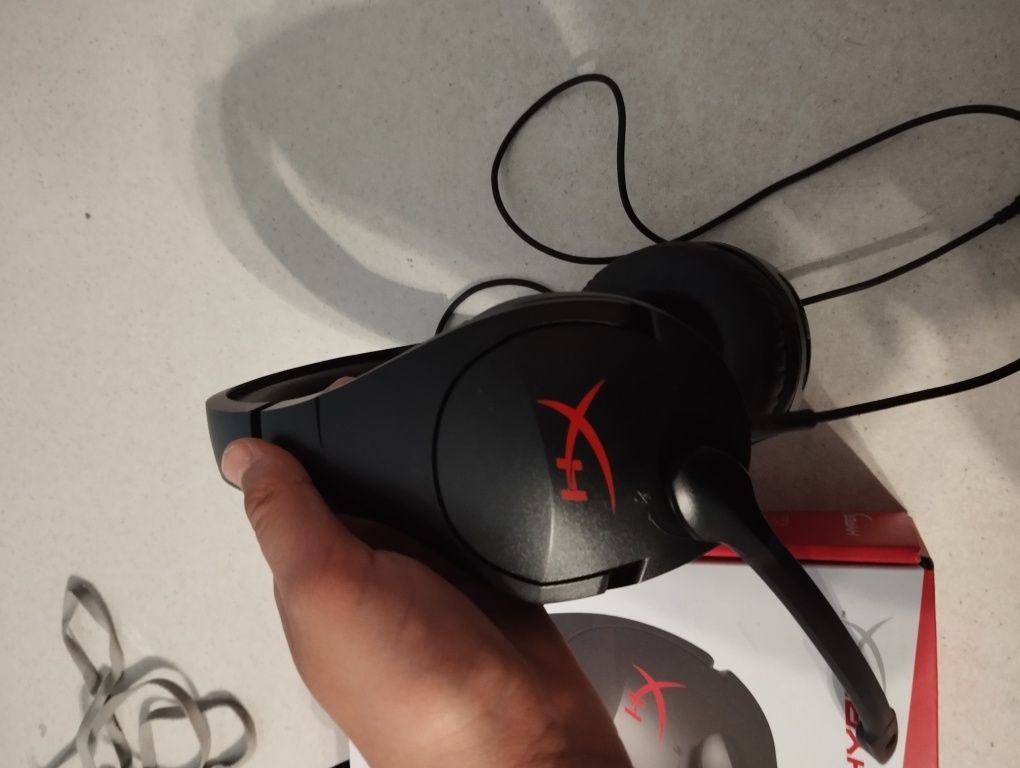 Продам наушники HyperX Cloud Stinger