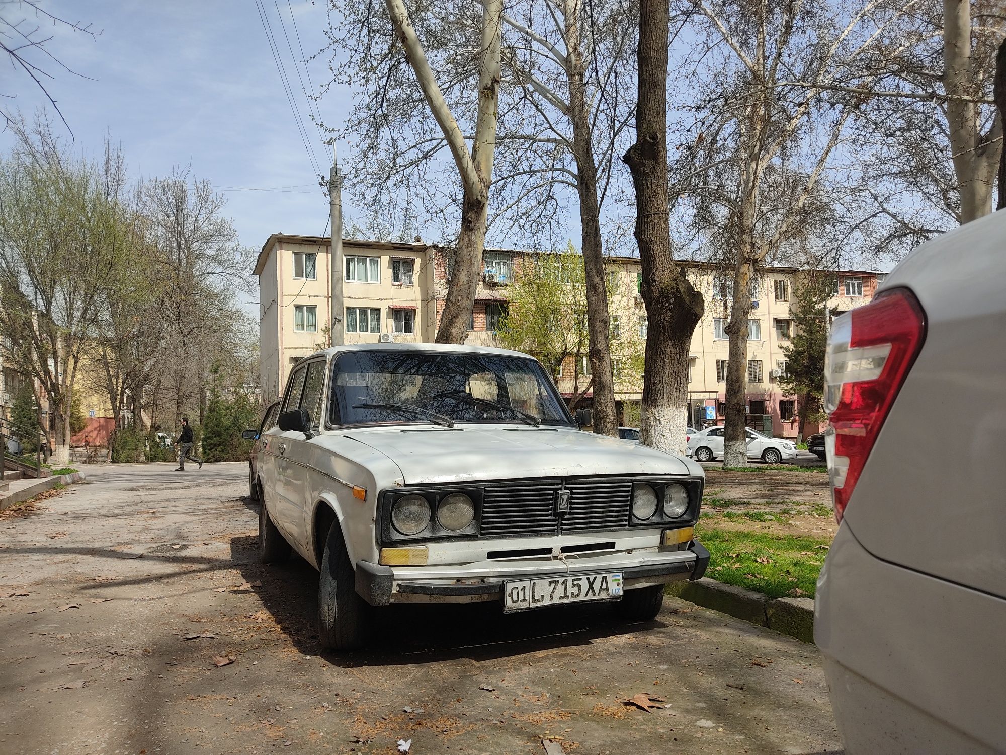 Автомашина ВАЗ 2106