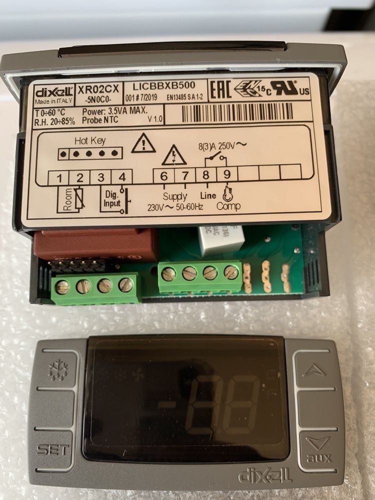 Termostat Dixell xr06cx 2 sonde 12v programator electronic digital nou