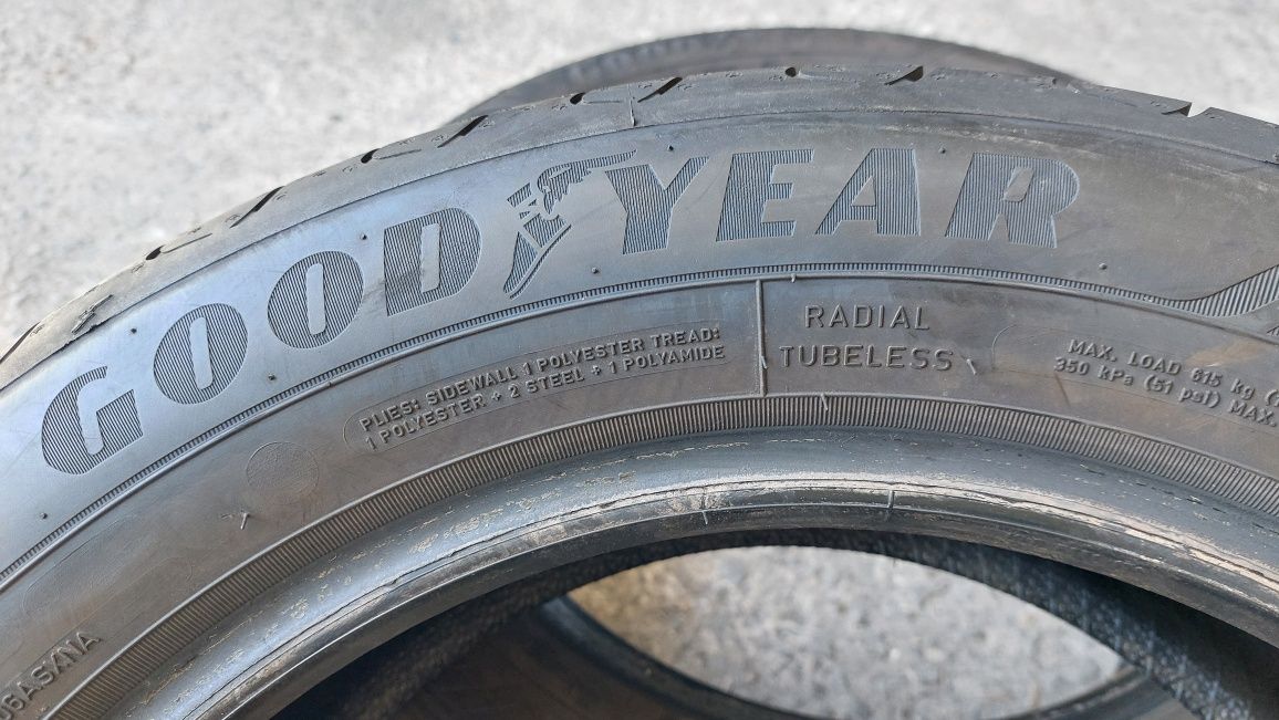 Летни гуми 205/55/16 Goodyear Efficient Grip Performance 2 броя