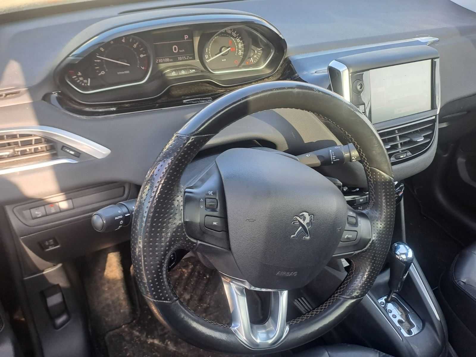 Peugeot 208 1.6i 120кс евро 6 на части