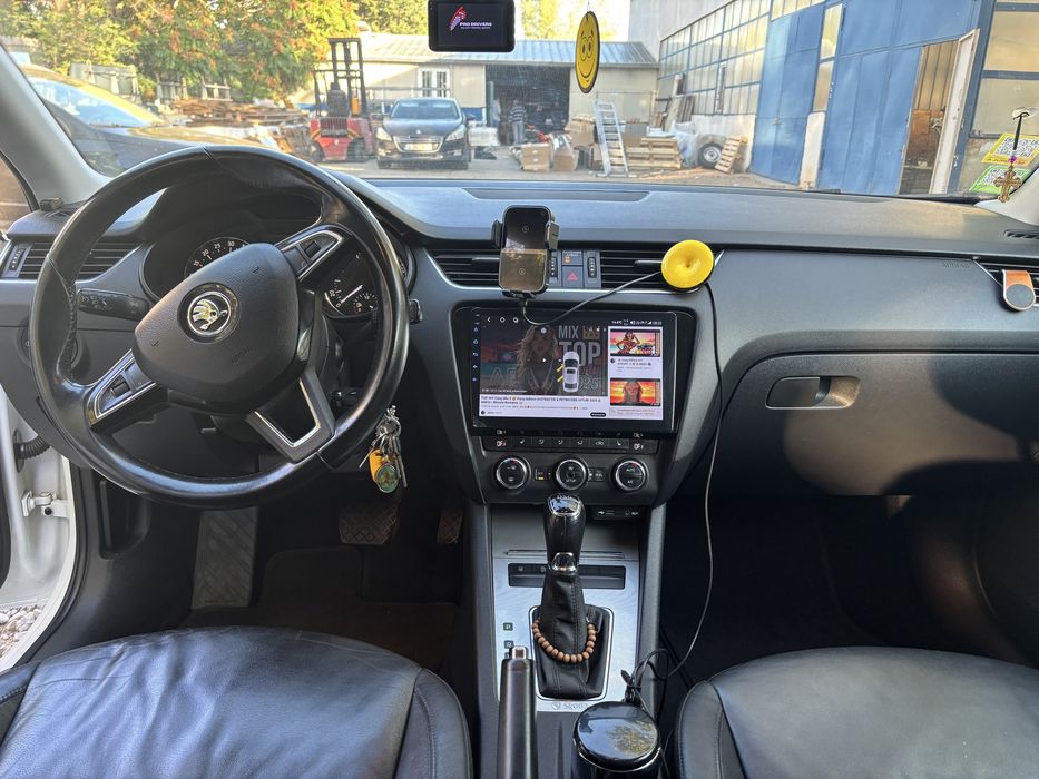 Skoda octavia 3 2014 2.0 TDI DSG/NAVI