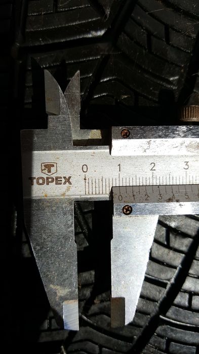 235/40/19.225/45/19,225/40/19,pirelli,9-10mm,dot 3413/3420