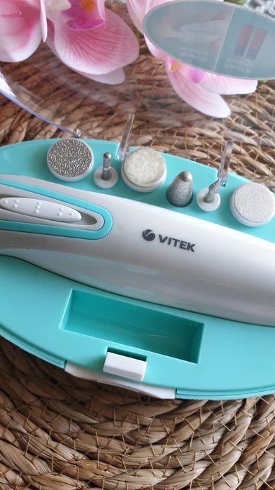 Маникюрный набор VITEK
