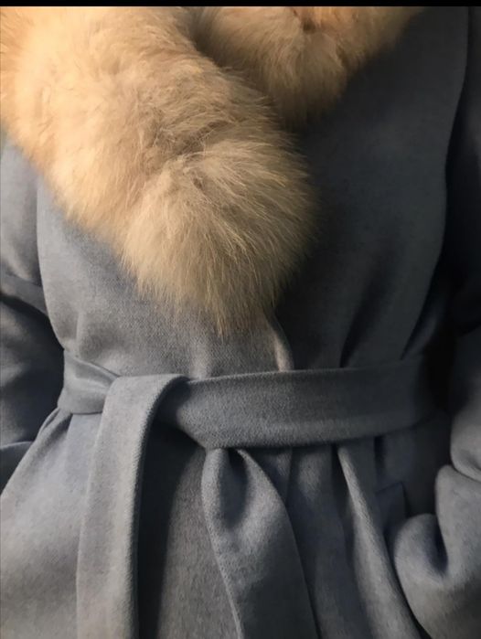 Продам пальто красивое
