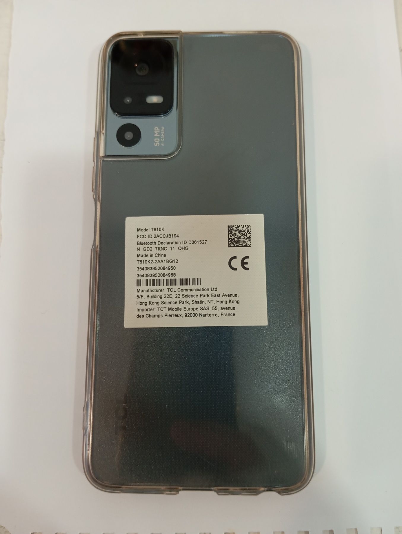 TCL 40 SE отличен