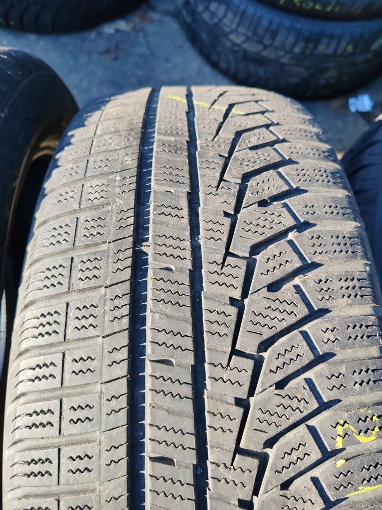 215 55 17 iarna Hankook