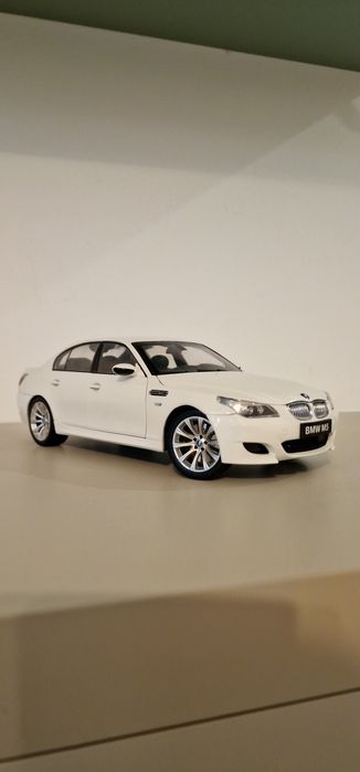 BMW M5 Kyosho Scala 1:18