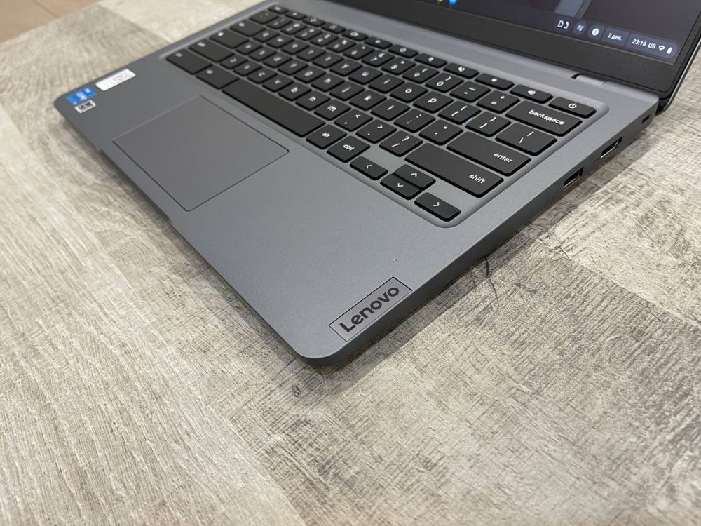Chromebook Lenovo IP Slim3 Touch