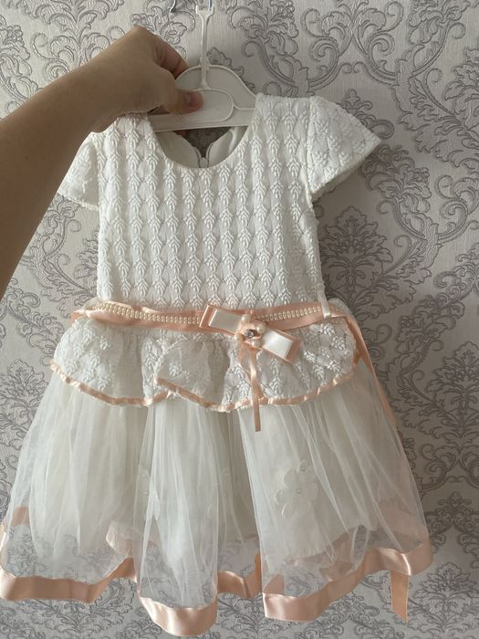 Продам платье для девочки