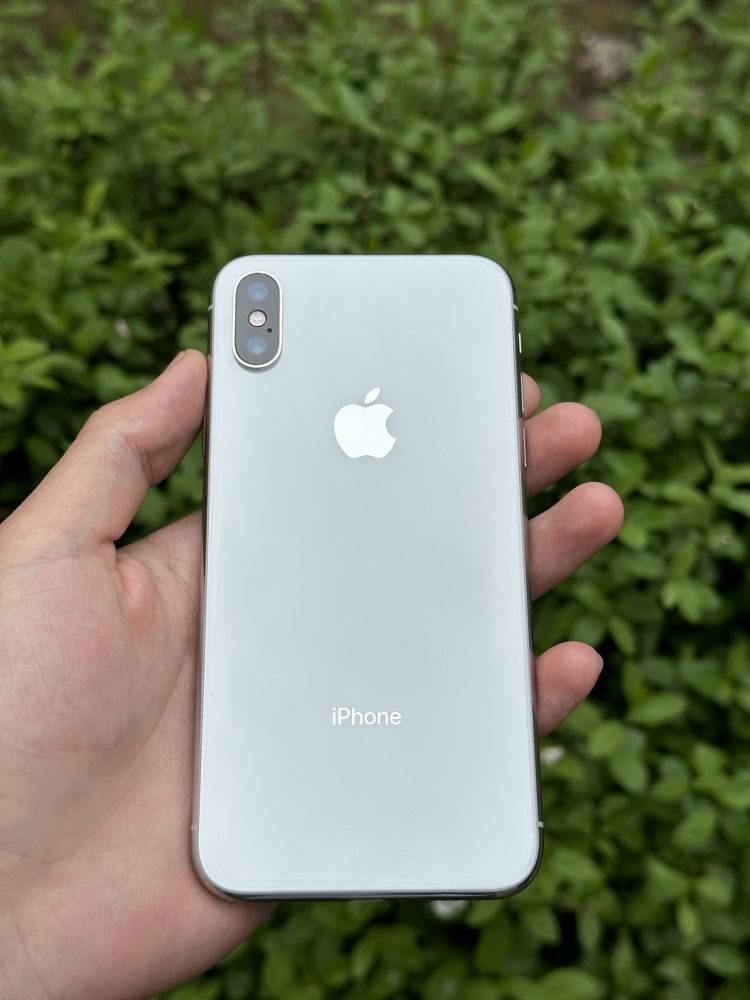 iPhone X srochna sotiladi