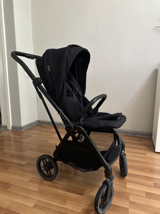 Коляска Maxi Cosi Leona