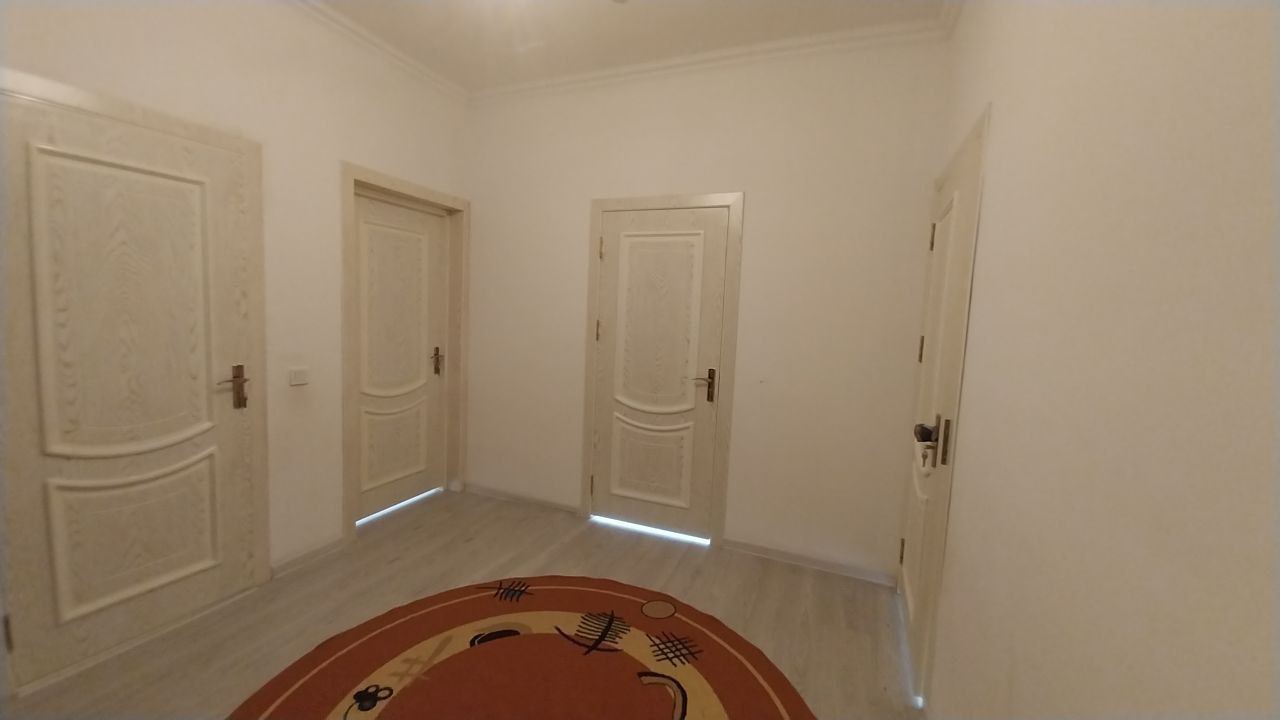 Квартирага ёш оила куйилади