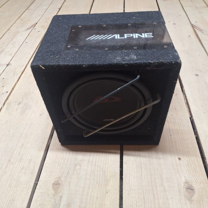 Vând tun bass alpine,stație Sony și 4 difuzoare audi(originale)