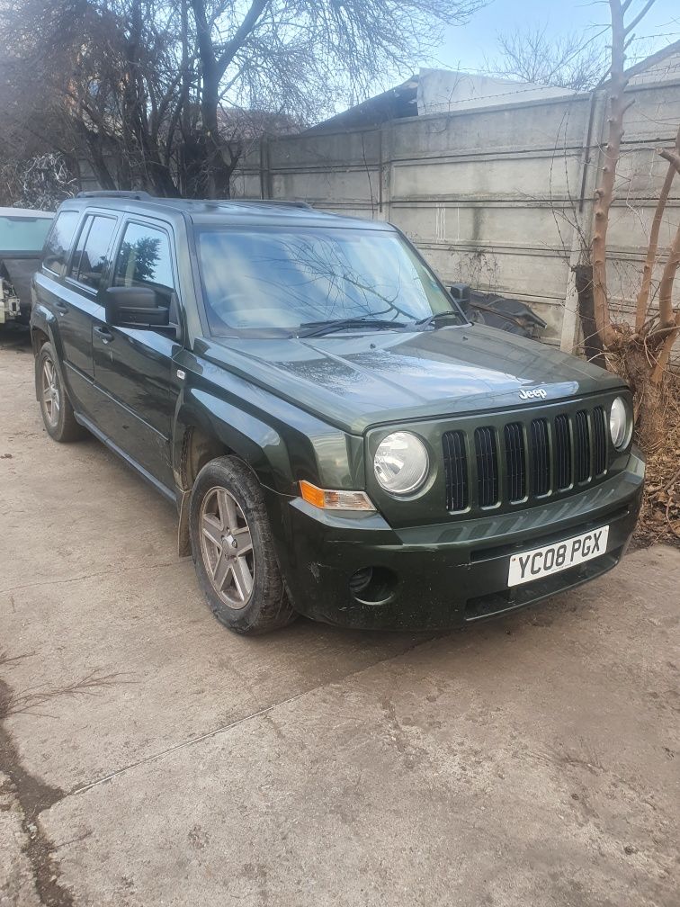 Dezmembrez Jeep Patriot 2.0 CRD 4×4