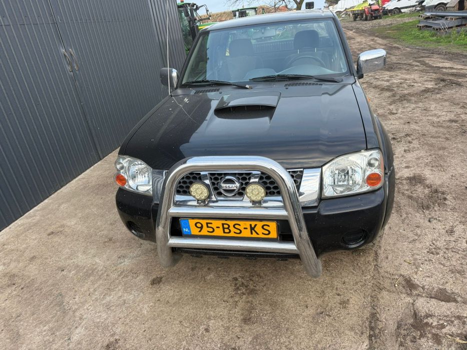 Nissan Pickup King Kab 2.5 4X4