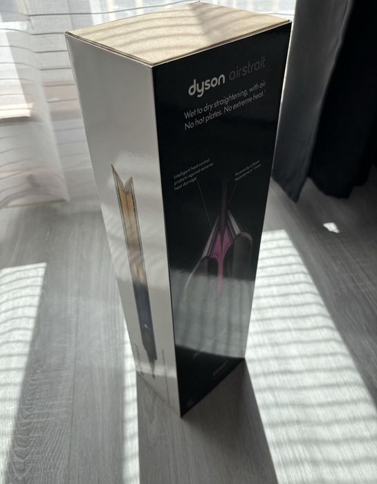 Dyson airstrait  placa