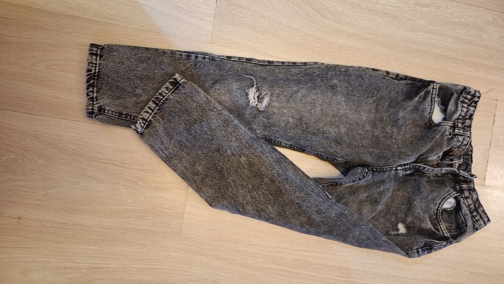 Blugi marimea 146 Sinsay