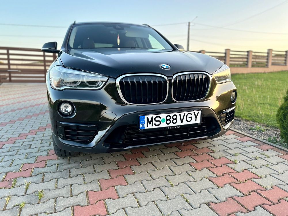 BMW X1 xDrive 25i