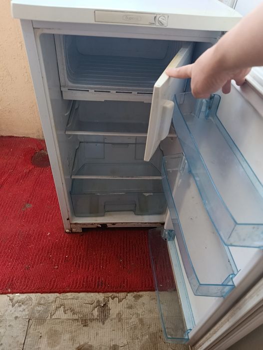 Продаю Холодильник